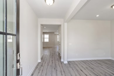 Welcome into your new home! Similar home, same plan. Colors and selections may vary.