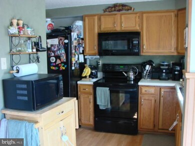 206 Lily Ct, Hagerstown, MD 21740 - photo 6