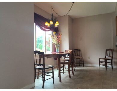 610 County Rd unit 4, Holyoke, MA 01040 - photo 3