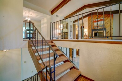 5662 Vineyard Rd, Fitchburg, WI 53575 - photo 3