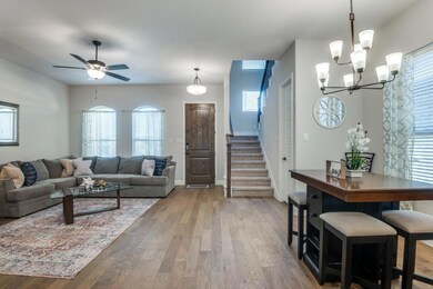 7604 Regal Ln, North Richland Hills, TX 76180 - photo 2