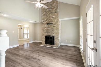 15861 N King Bradford Dr, Baton Rouge, LA 70816 - photo 2