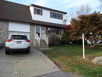 11 Rachel Dr, Archbald, PA 18403 - photo 3