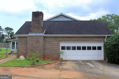 4814 Delgado Dr SW, Lilburn, GA 30047 - photo 6