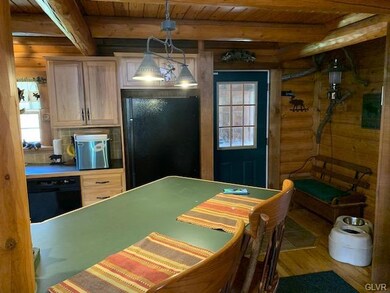 2515 Lower Smith Gap Rd, Kunkletown, PA 18058 - photo 6