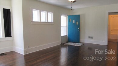 534 Salisbury Rd, Statesville, NC 28677 - photo 4