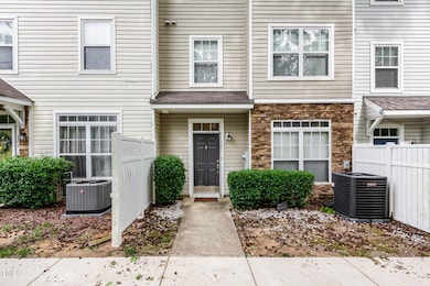 1220 Canyon Rock Ct unit 107, Raleigh, NC 27610 - photo 4