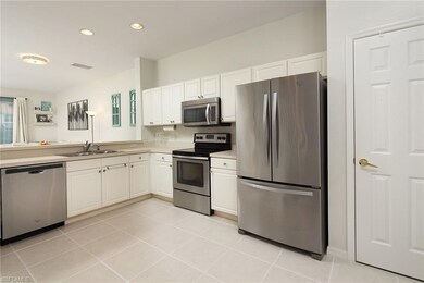 913 Hampton Cir unit 102, Naples, FL 34105 - photo 5