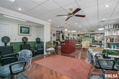 1977 Spruce Hills Dr, Bettendorf, IA 52722 - photo 6