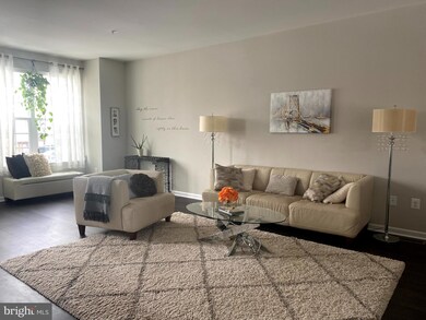 12743 Longford Glen Dr, Germantown, MD 20874 - photo 4