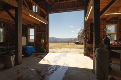 235 E Putney Falls Rd, Putney, VT 05346 - photo 7