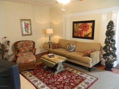 1821 1823 Jackson St, Scranton, PA 18504 - photo 2