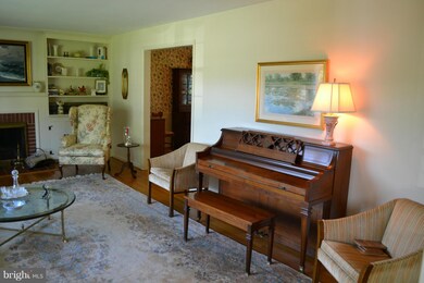 8 New Forest Ct, Towson, MD 21286 - photo 5