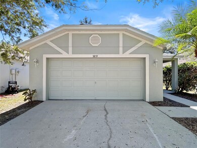 5859 Wrenwater Dr, Lithia, FL 33547 - photo 2