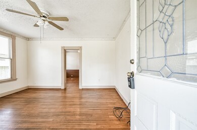 816 Cortlandt St, Houston, TX 77007 - photo 5