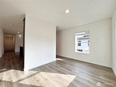 3064 Pennsylvania St, Longview, WA 98632 - photo 4