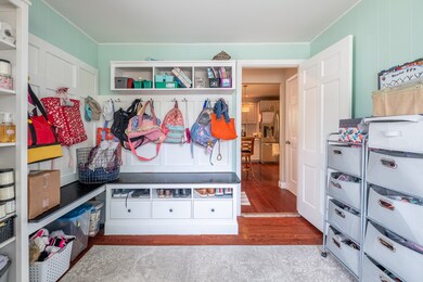 1302 Audubon Dr, Columbus, IN 47203 - photo 7