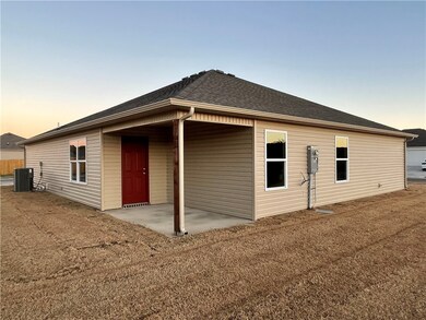 995 Jennifer Ann Ln, Elkins, AR 72727 - photo 5