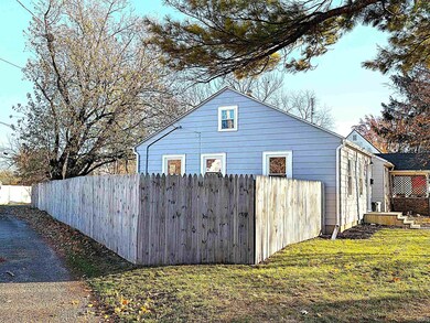 1032 Central Ave, Decatur, IN 46733 - photo 6