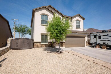 477 Cedarwood Ave, Horizon City, TX 79928 - photo 3