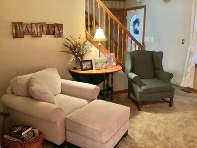 1280 Eastwood Dr, Circleville, OH 43113 - photo 6