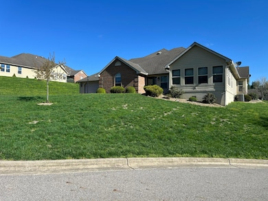 887 Edgehill Dr, Logan, OH 43138 - photo 2