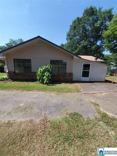 477 Lakewood Dr, Weaver, AL 36277 - photo 4