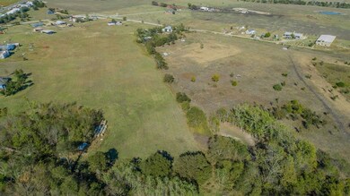 242 Butler Ln, Waxahachie, TX 75165 - photo 4