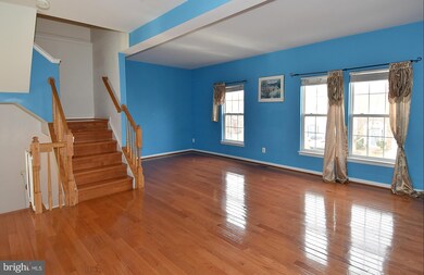 13507 Avonmore Dr, Herndon, VA 20171 - photo 7