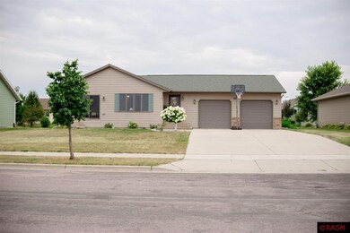 Wonderful 2006 built rambler in newer neighborhood