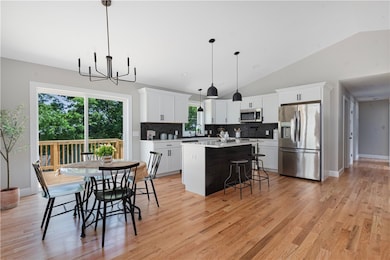 3 Tripoli St, West Warwick, RI 02893 - photo 4