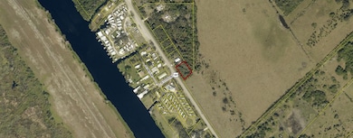 12749 Us-441 S, Okeechobee, FL 34974 - photo 2