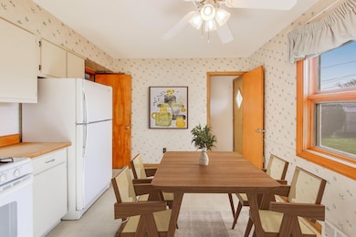 8229 W Giddings St, Norridge, IL 60706 - photo 7