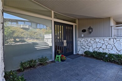 6 Maple Ln, Mercer Island, WA 98040 - photo 2