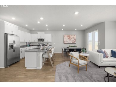 2046 SE 10th Ave, Canby, OR 97013 - photo 3