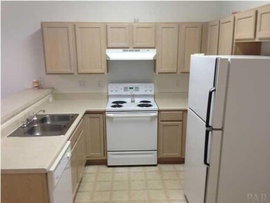 2494 Trailwood Dr, Cantonment, FL 32533 - photo 5