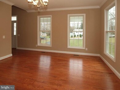 2132 Greenwich St, Falls Church, VA 22043 - photo 7