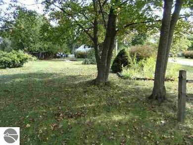 615 Pine St unit 288, Elk Rapids, MI 49629 - photo 2