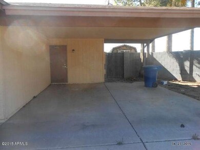 CAR PORT