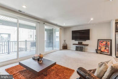 10130 American Pharoah Ln unit B, Laurel, MD 20723 - photo 6