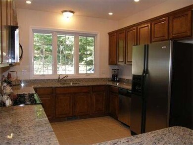 142 Grey Wolf Dr, Franklin, MA 02038 - photo 7