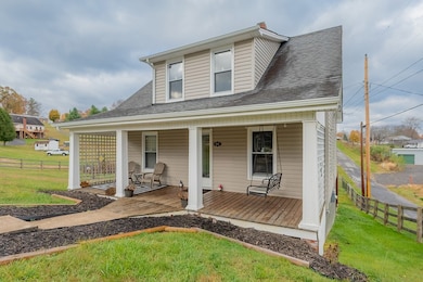 501 S Main St, Rural Retreat, VA 24368 - photo 4