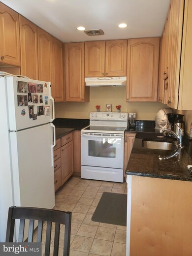 9433 Gentle Cir, Montgomery Village, MD 20886 - photo 6