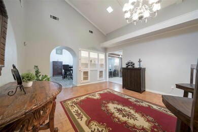 405 W Louella Dr, Hurst, TX 76054 - photo 7