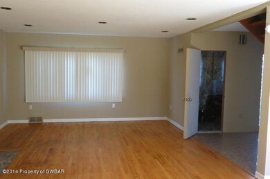 230 Riverside Dr, Wilkes Barre, PA 18702 - photo 3