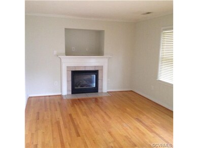 Great Room, Hardwood, Gas FP