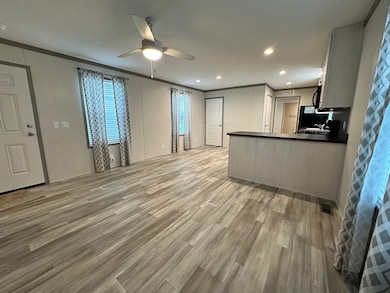 855 W Jefferson St unit 116, Grand Ledge, MI 48837 - photo 5