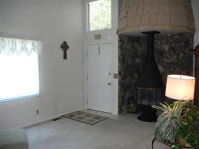 715 S Maple St, Nampa, ID 83686 - photo 2