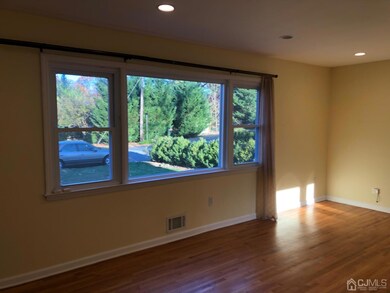 43 Hamilton Ave, Edison, NJ 08820 - photo 5