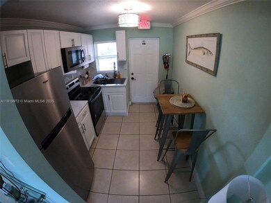 6101 Rodman St unit 2, Hollywood, FL 33023 - photo 2
